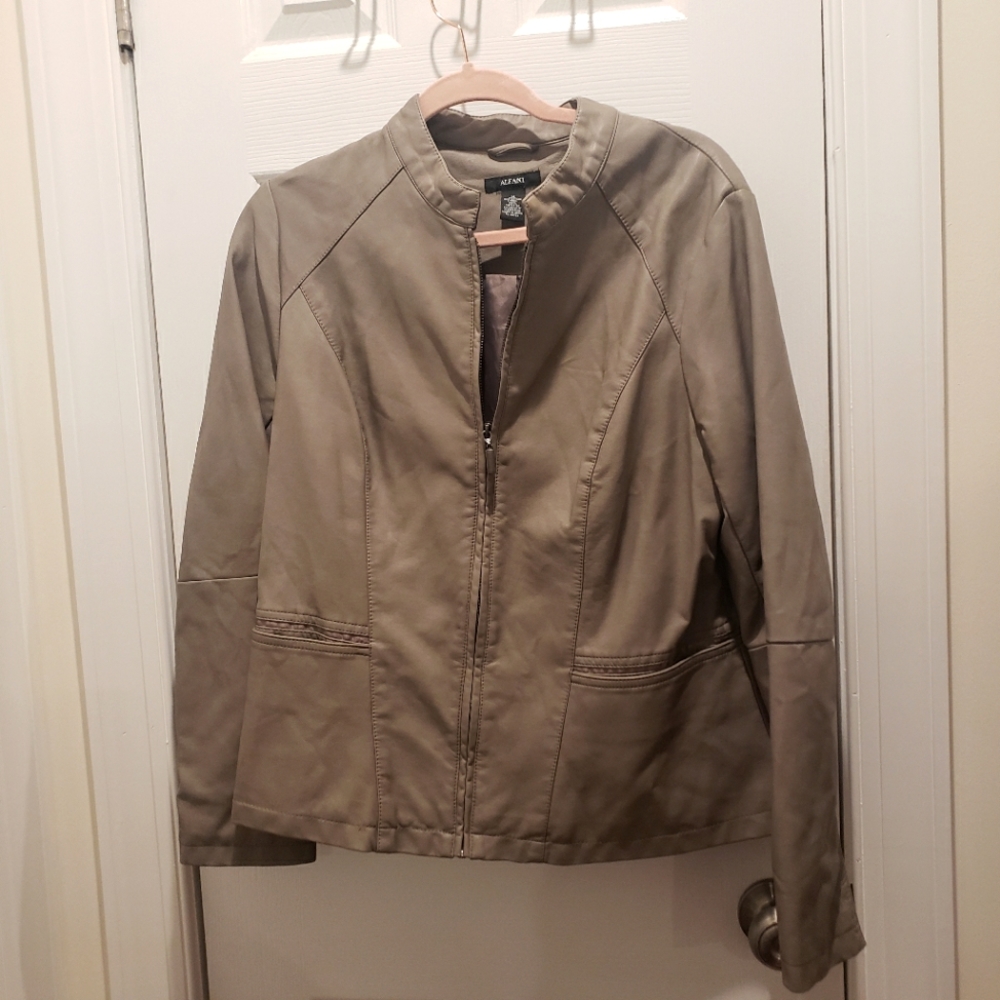 Alfani Medium  Faux Leather Style zip jacket